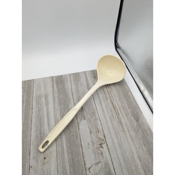 Vintage Foley #1 White Nylon Plastic Ladle Dipper Spoon 11 1/2" - Picture 1 of 8